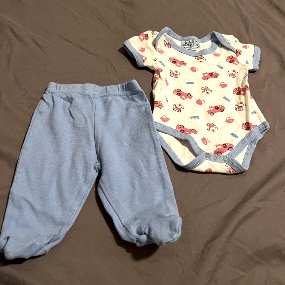 Set; onesie and pants